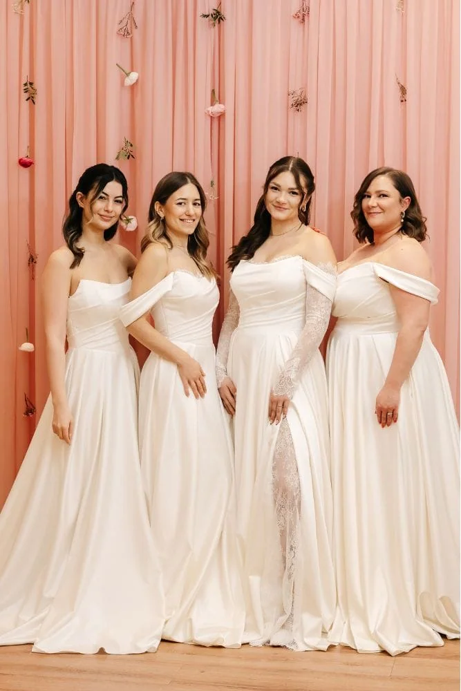 Zaubermomente-eigene-Brautkleid-Kollektion-cleane-Brautmode